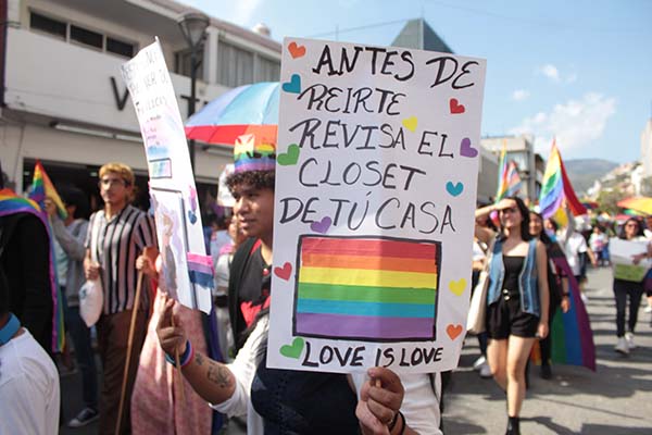 Medios de comunicación y la Comunidad LGBTIQ+ 6