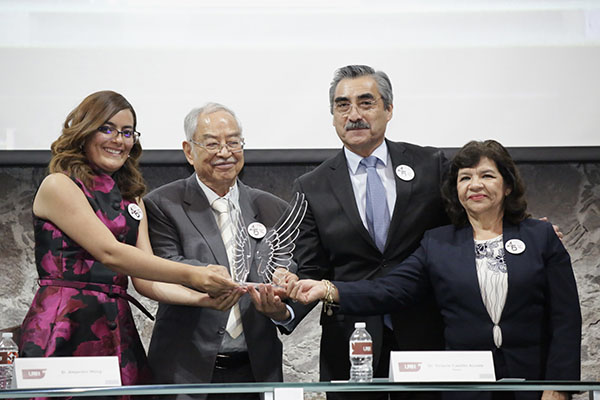 Celebra 45 Años DGCS: Un Homenaje a la Voz Universitaria 3