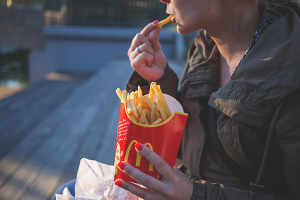 Comer natural, clave contra riesgos de procesados 3